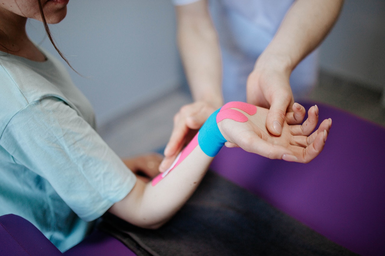 The Different Types of Methods Used For Pain Relief - MetaTin