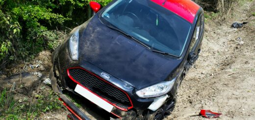 Car crash on dirt road