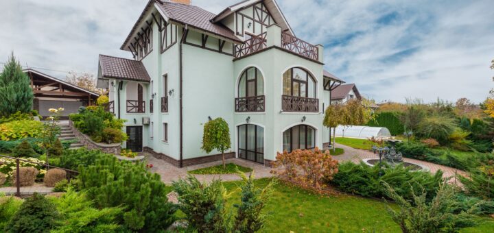 Villa and garden